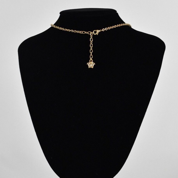 BNWT VERSACE PENDANT - Picture 5 of 16